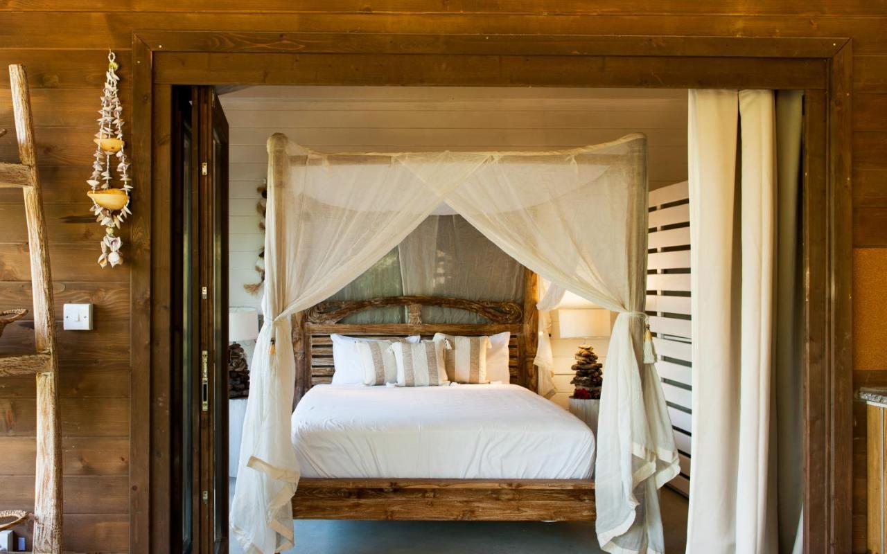 La Pointe Beach Huts Баи-Сейнт-Энн Экстерьер фото